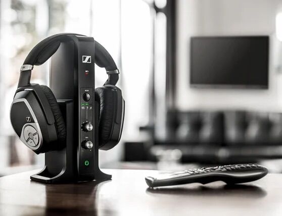 Sennheiser RS 195 Wireless Headphones - Image 9